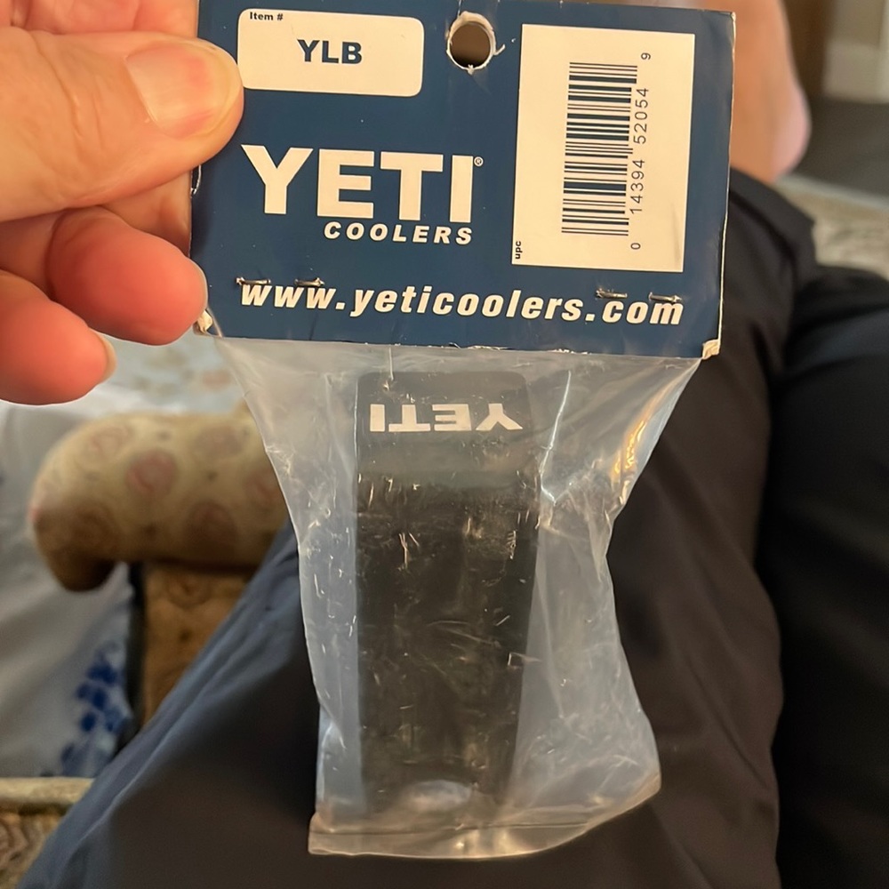 COPY - Yeti security lock bracket for Yeti cooler. Keeps ice 24 hrs.No Lock